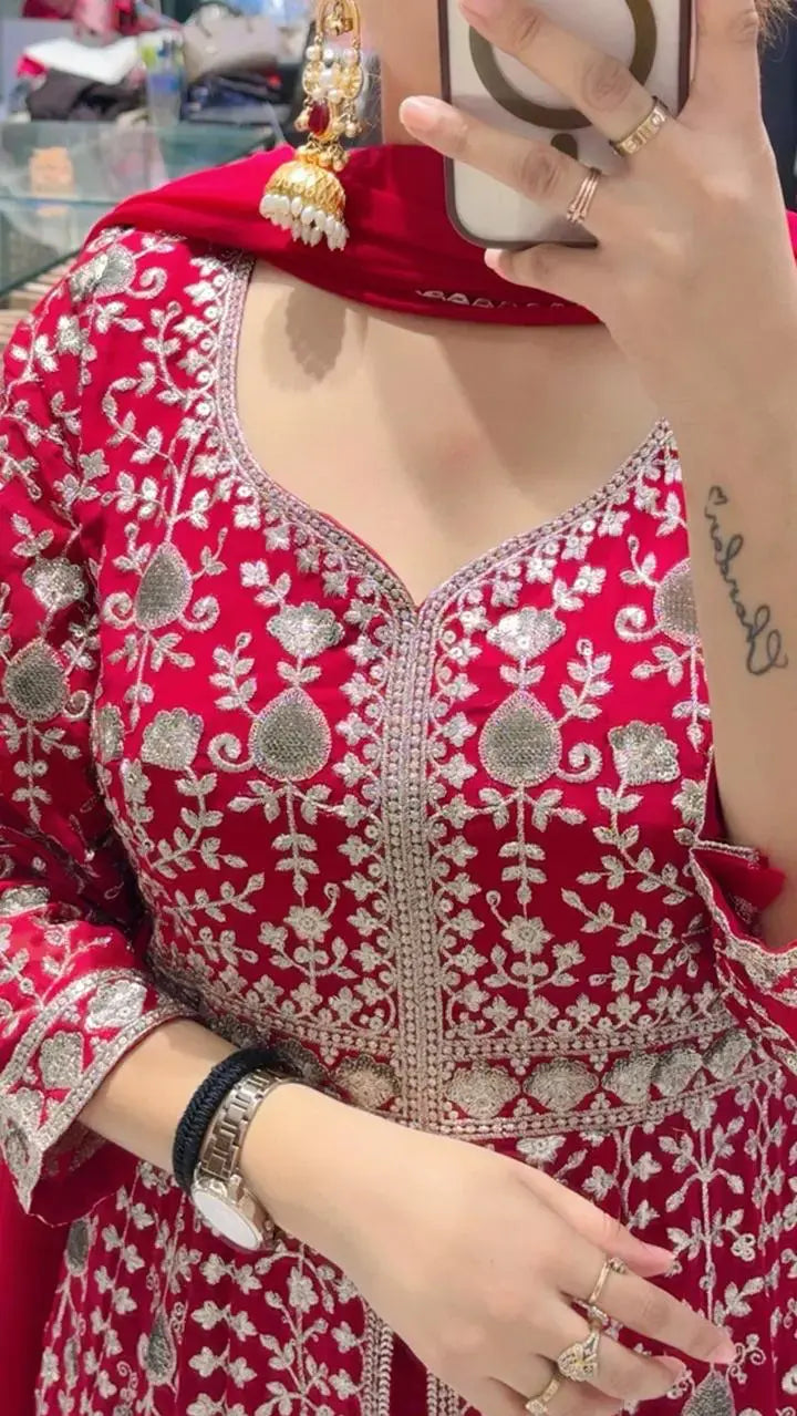 Somi suit