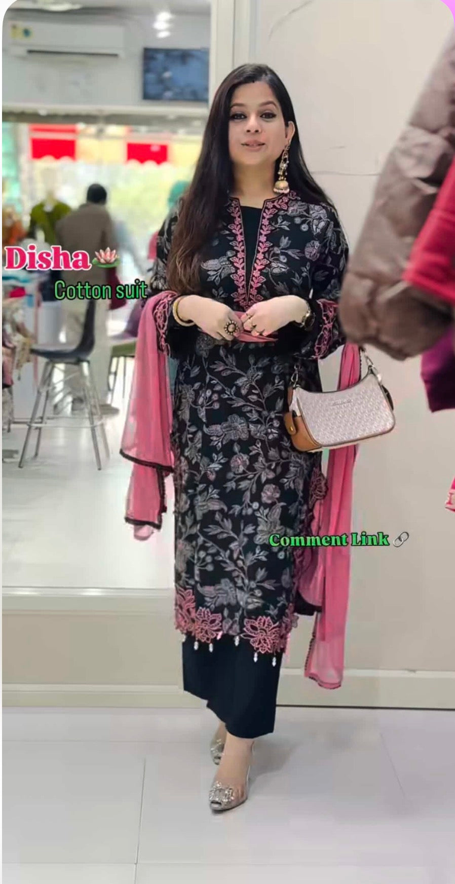 Disha suit