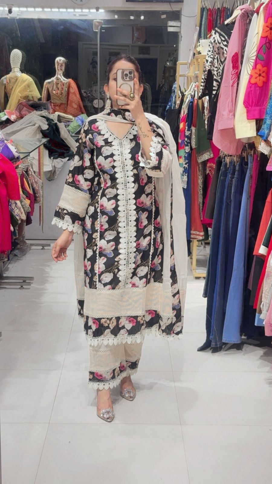 Rubina Suit Set