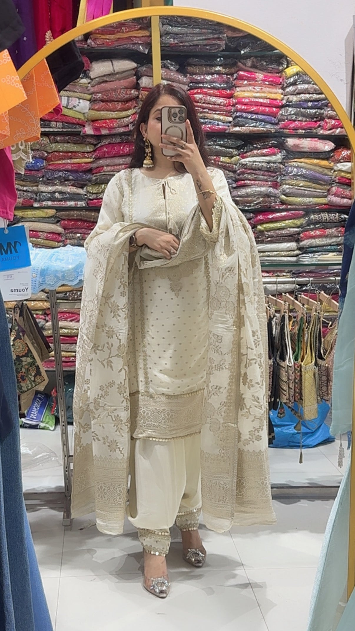 Banno farshi Suit