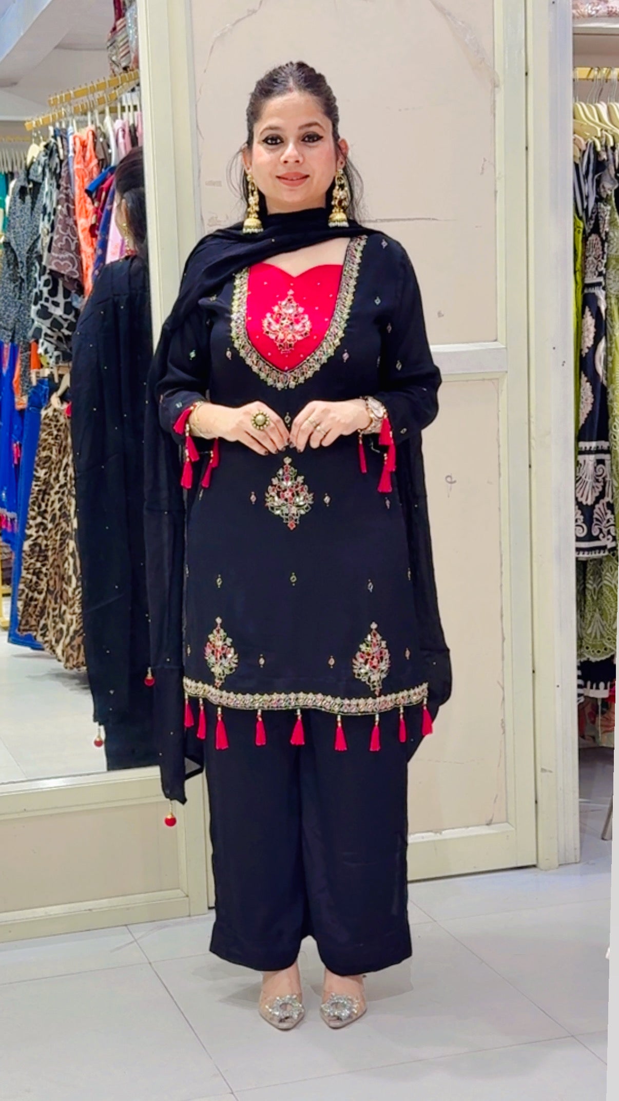 Guddi chinon Suit
