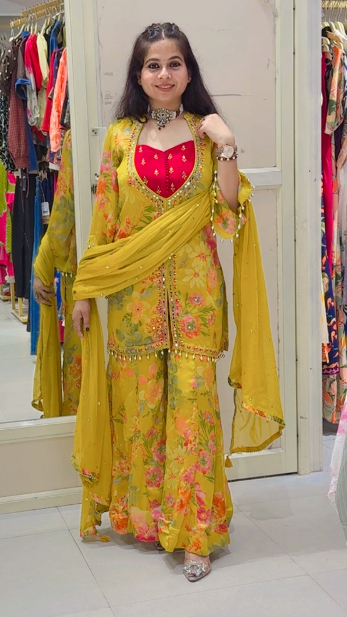 Alia Sharara set