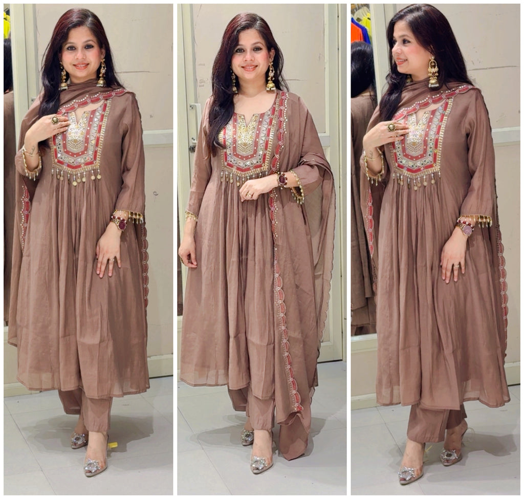 Jhuni mul chanderi suit