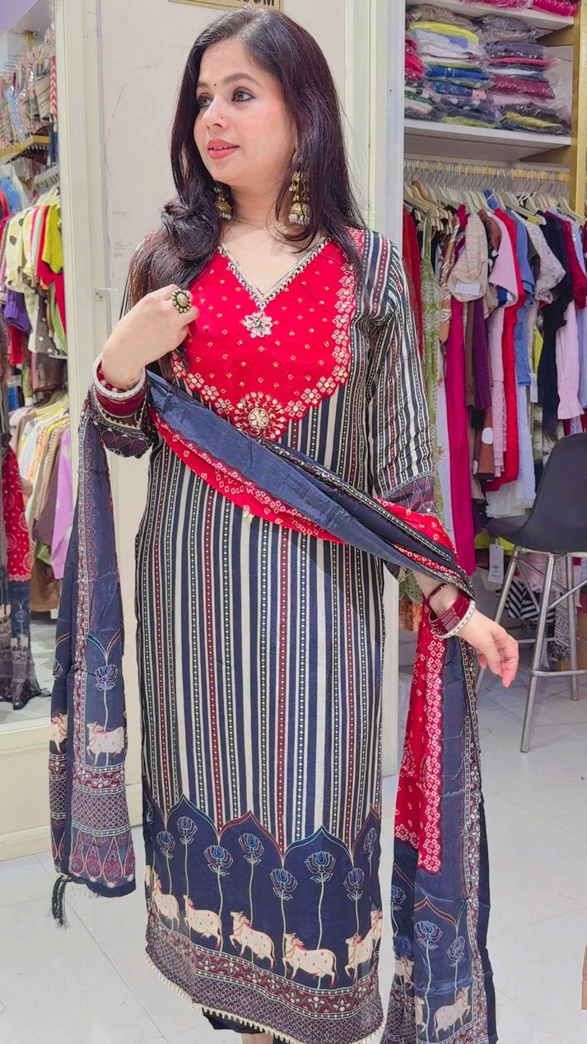 Noria Crepe Suit