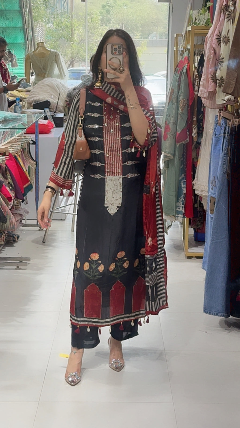 Fiza black crepe Suit