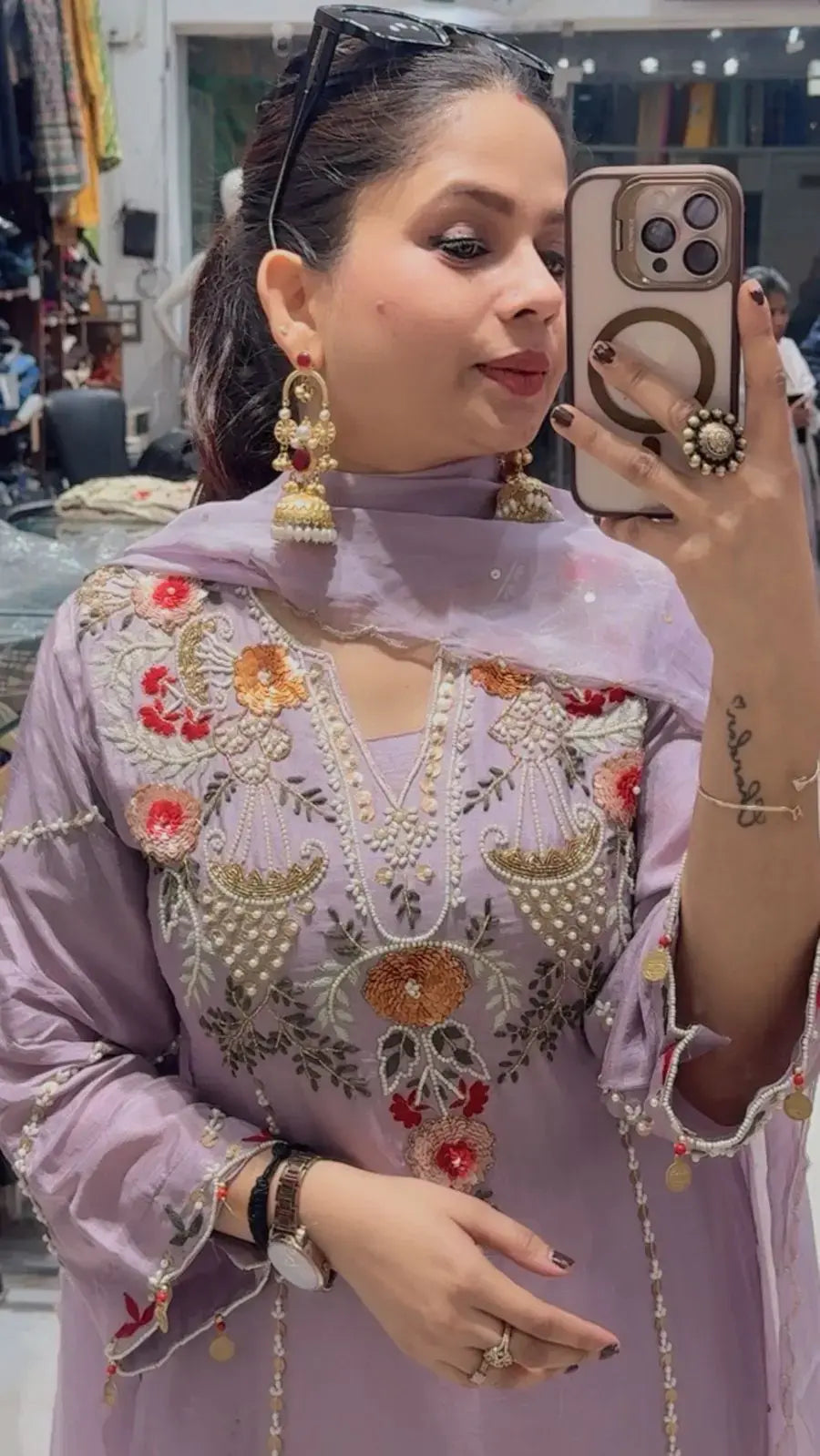 Lavya.02 suit