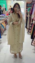 Rati suit