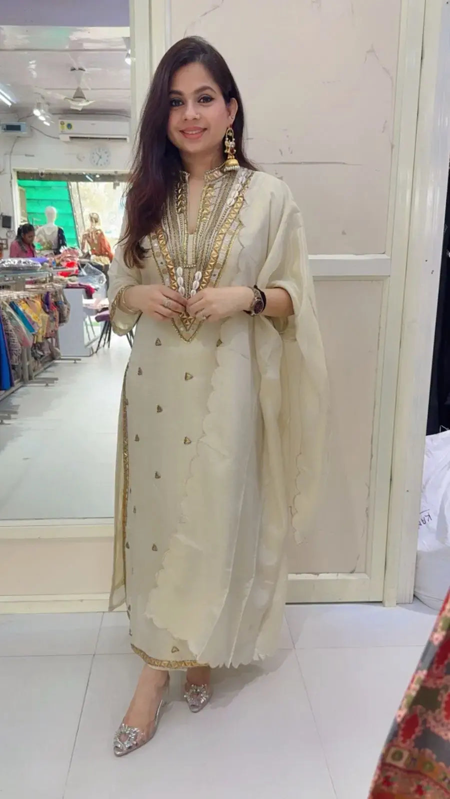 Rati suit