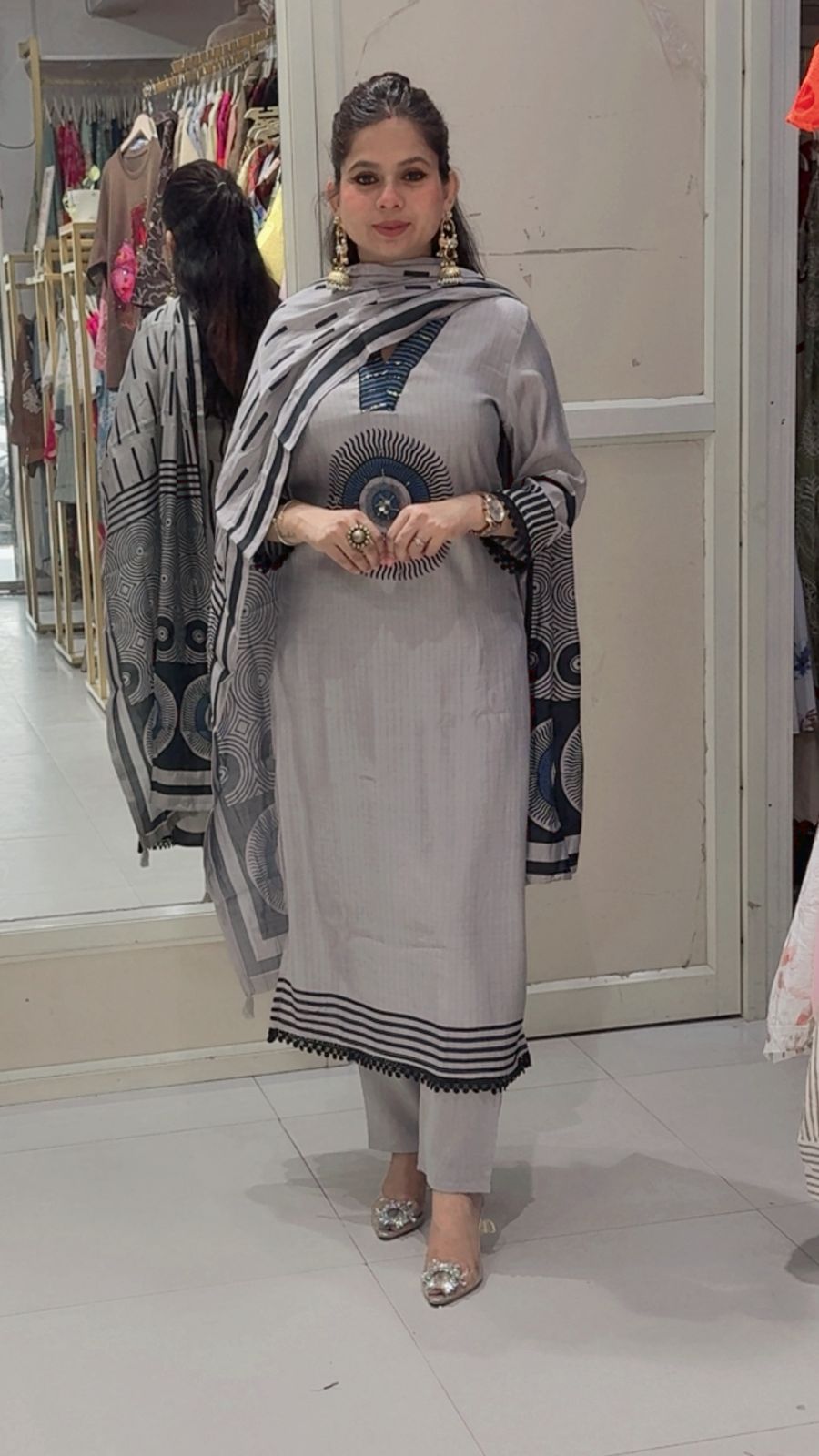 Surbhi suit set