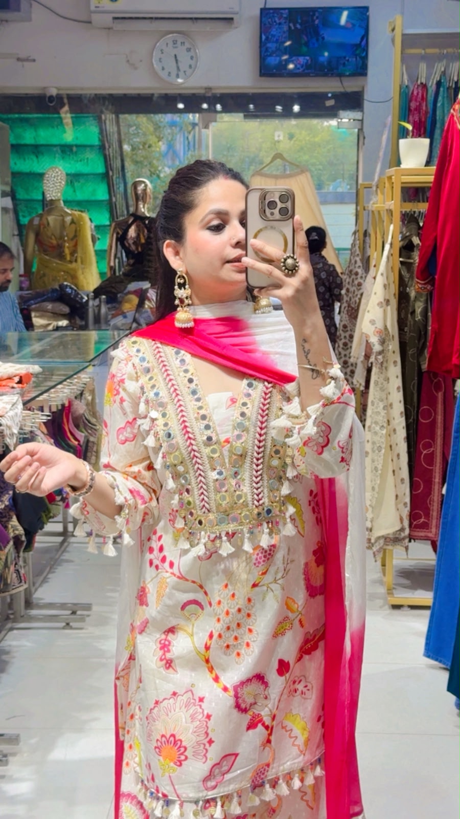 Heena 3 pis suit