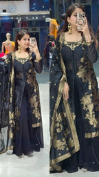 Saloni Rama suit