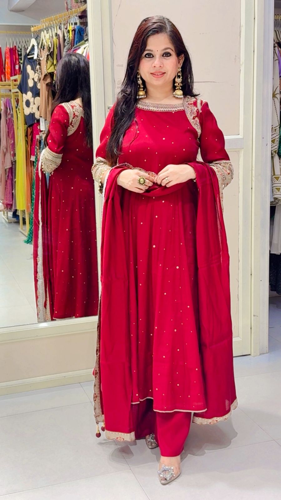 Riwaz anarkali