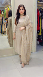 Meehir suit