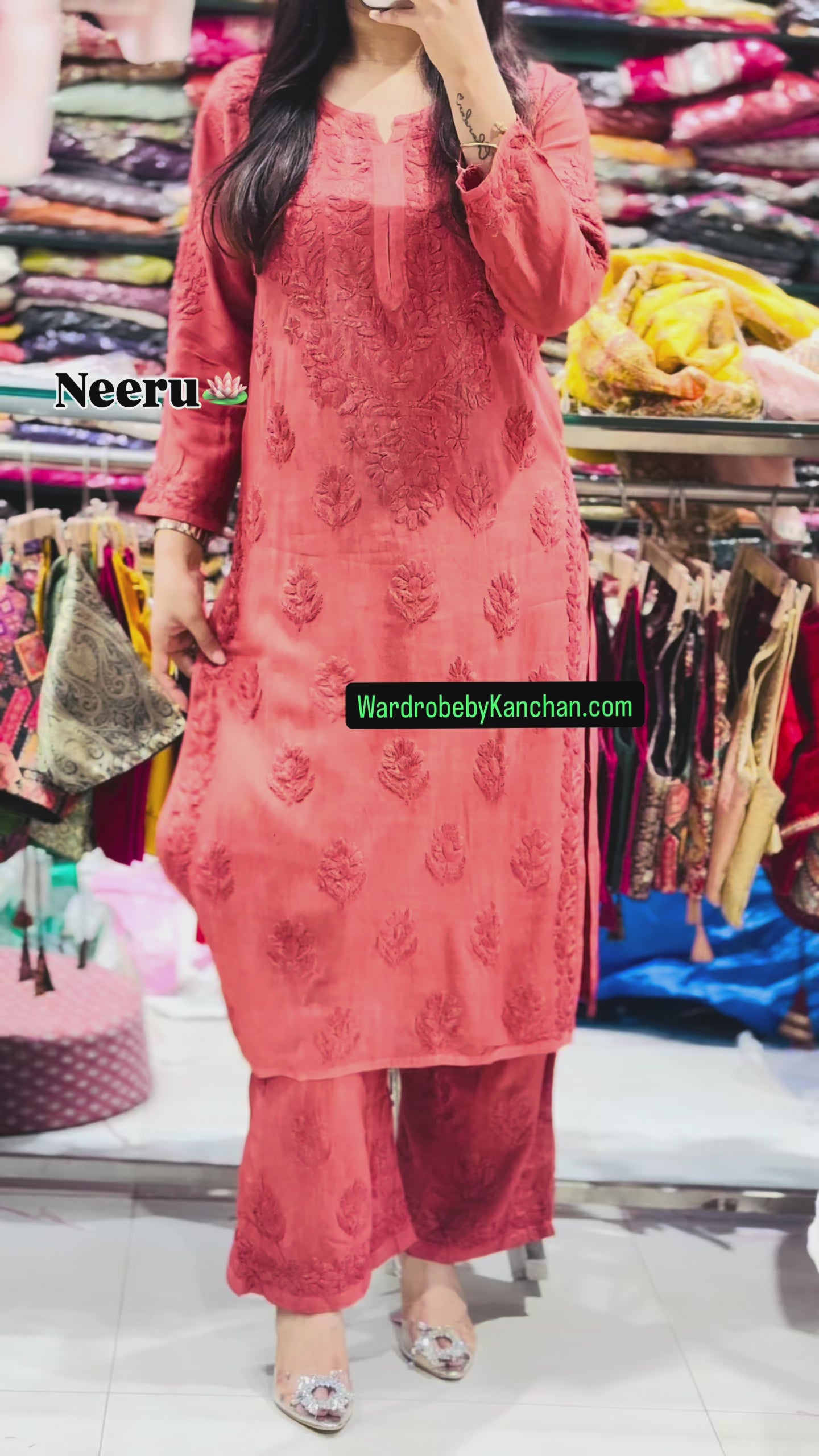 Neeru Chikankari